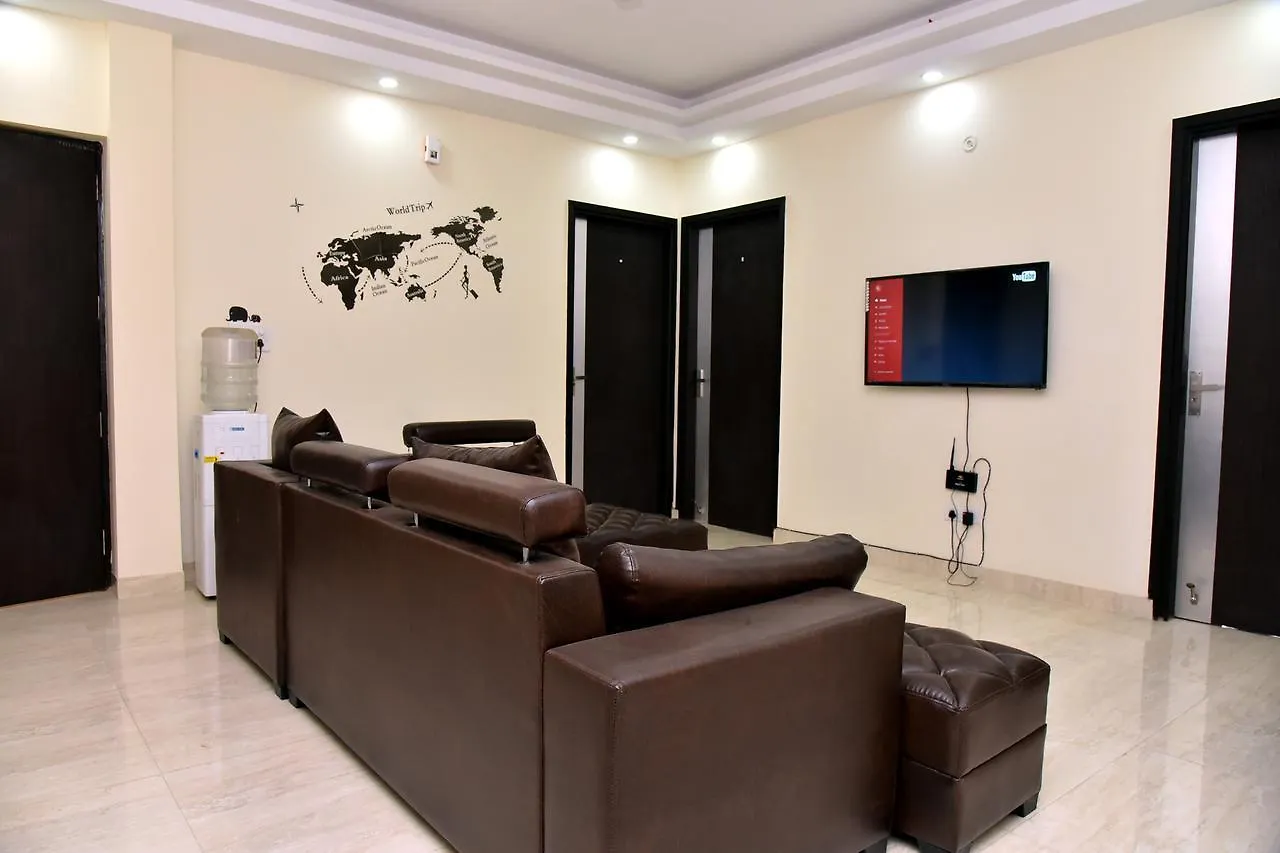 بيت شباب غورغاون The Pinnacle House